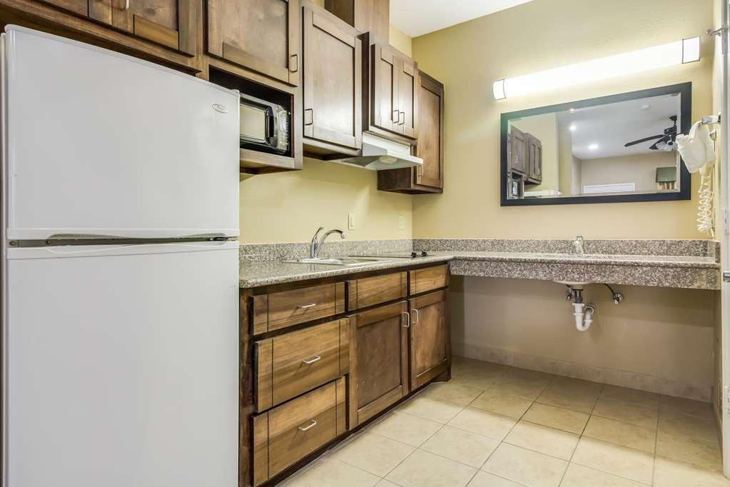 Americas Best Value Inn & Suites Tomball Ruang foto